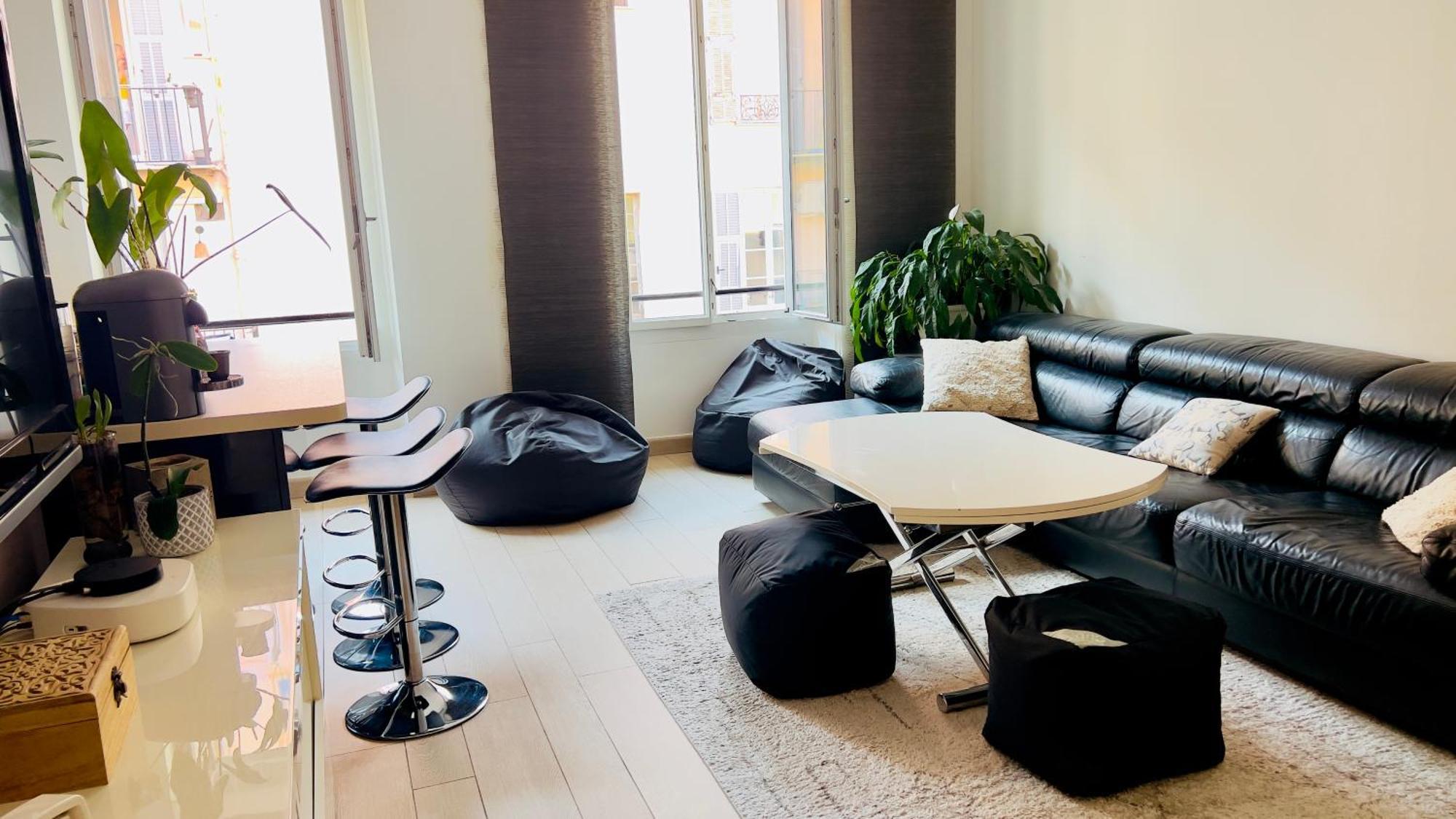 Séjour chez l'habitant Bas De Duplex Cosy Et Proche Du Port *